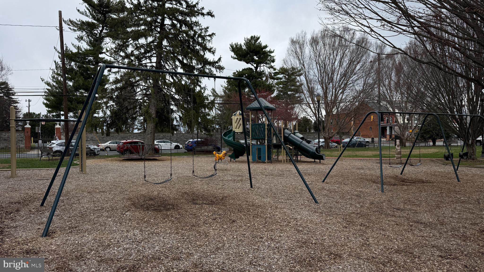 LINTON AT BALLENGER - Residential