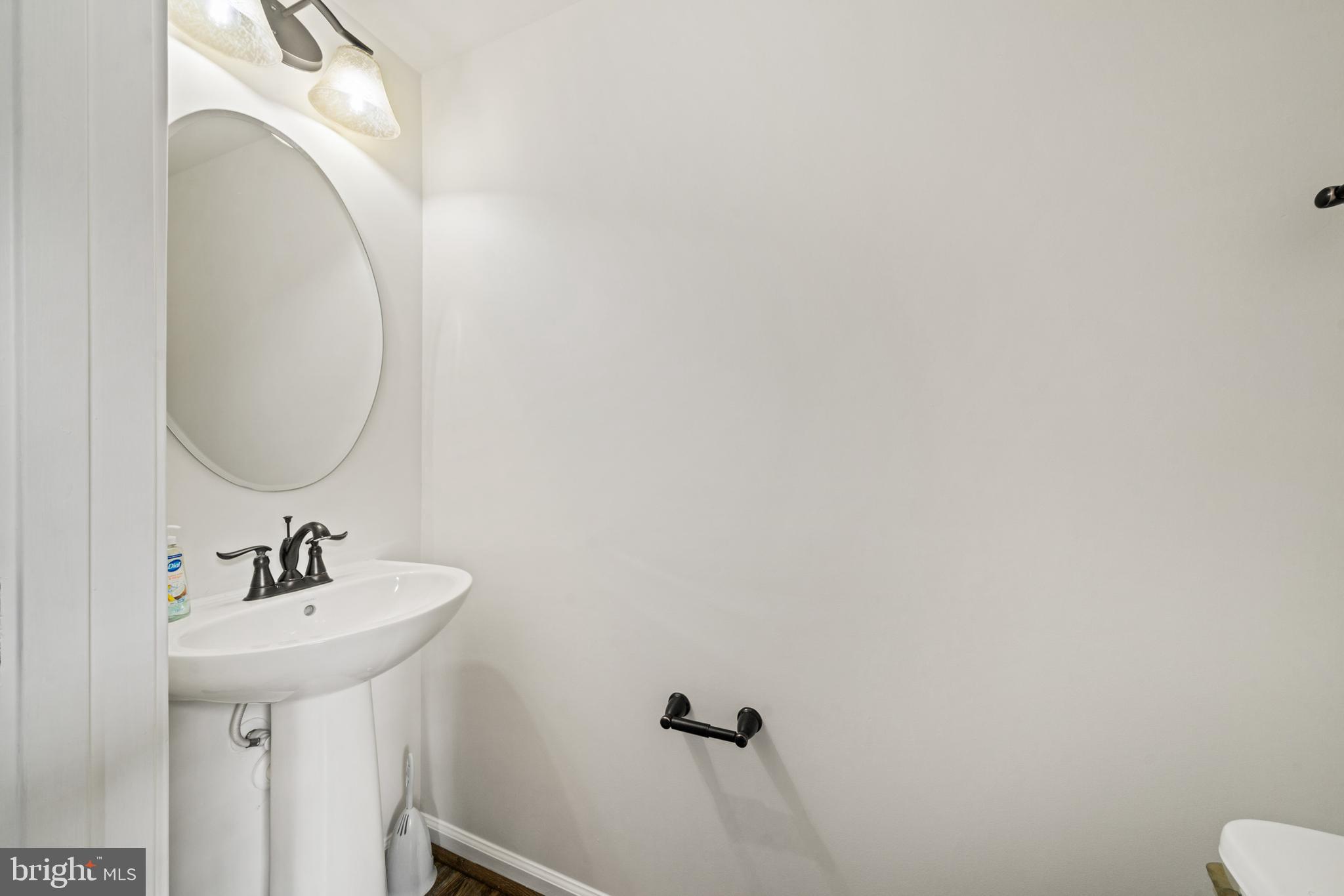 LINTON AT BALLENGER - Residential