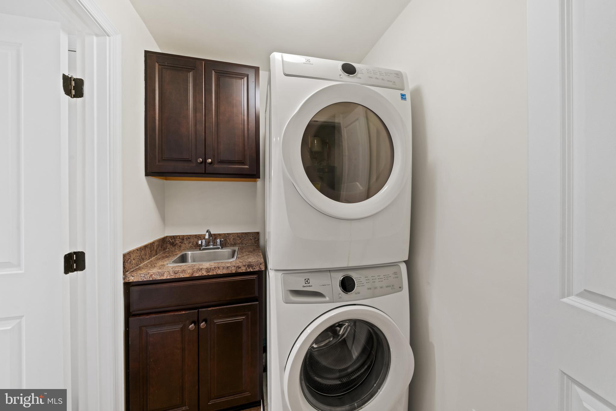 LINTON AT BALLENGER - Residential