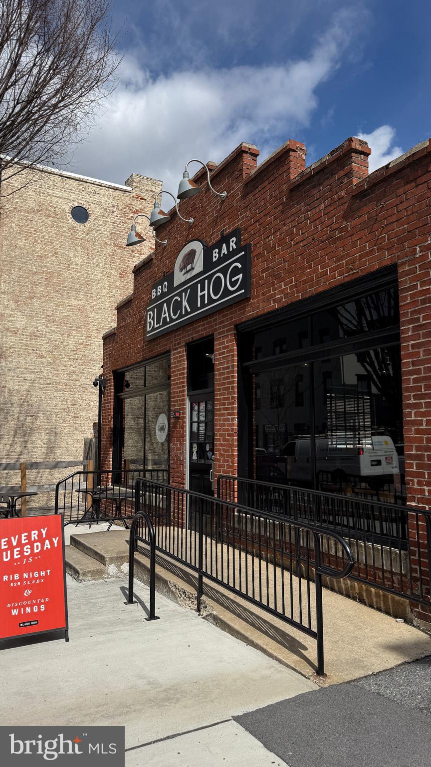 LINTON AT BALLENGER - Residential