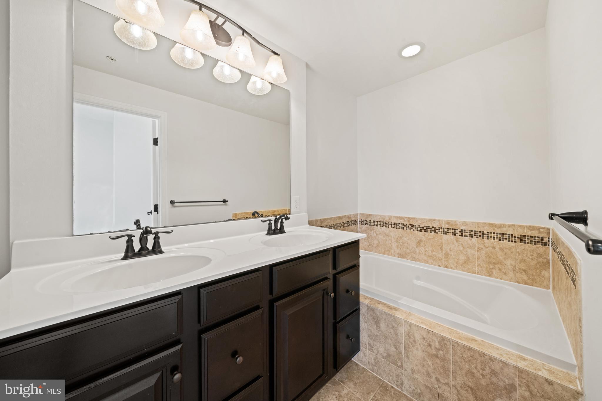 LINTON AT BALLENGER - Residential