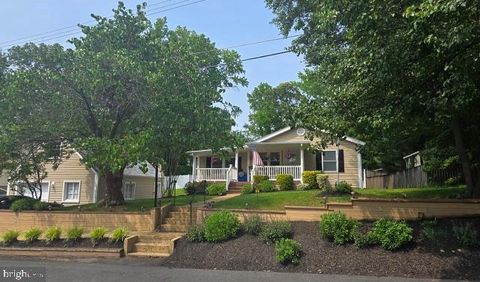 1745 TACOMA ROAD EDGEWATER MD 21037