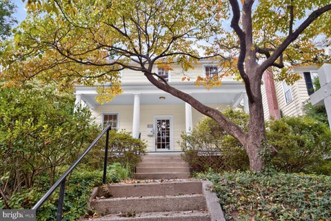 Photo of 3925 Mckinley Street NW, WASHINGTON, DC 20015 (MLS # DCDC2284436)