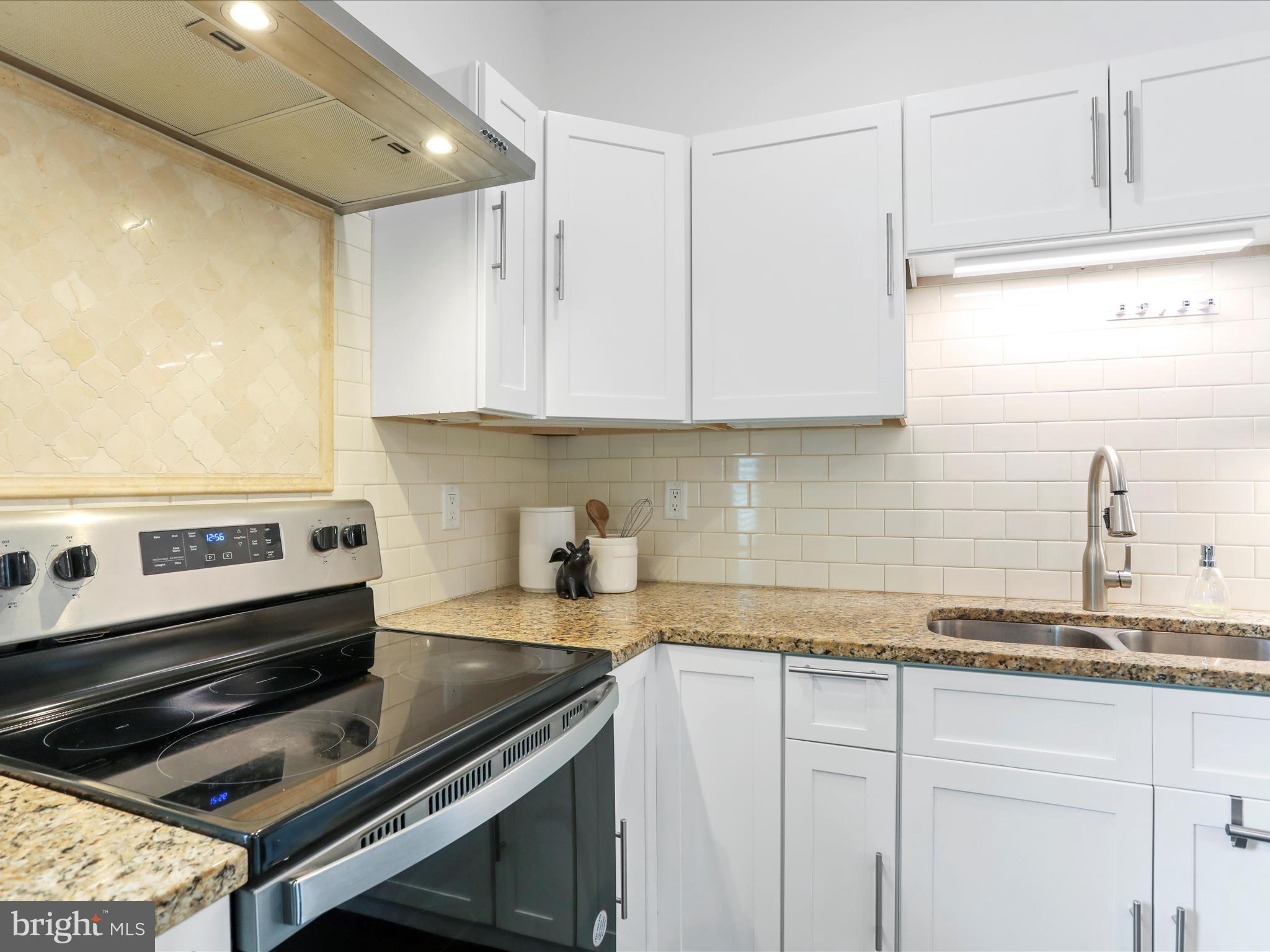 PEMBERTON - Residential