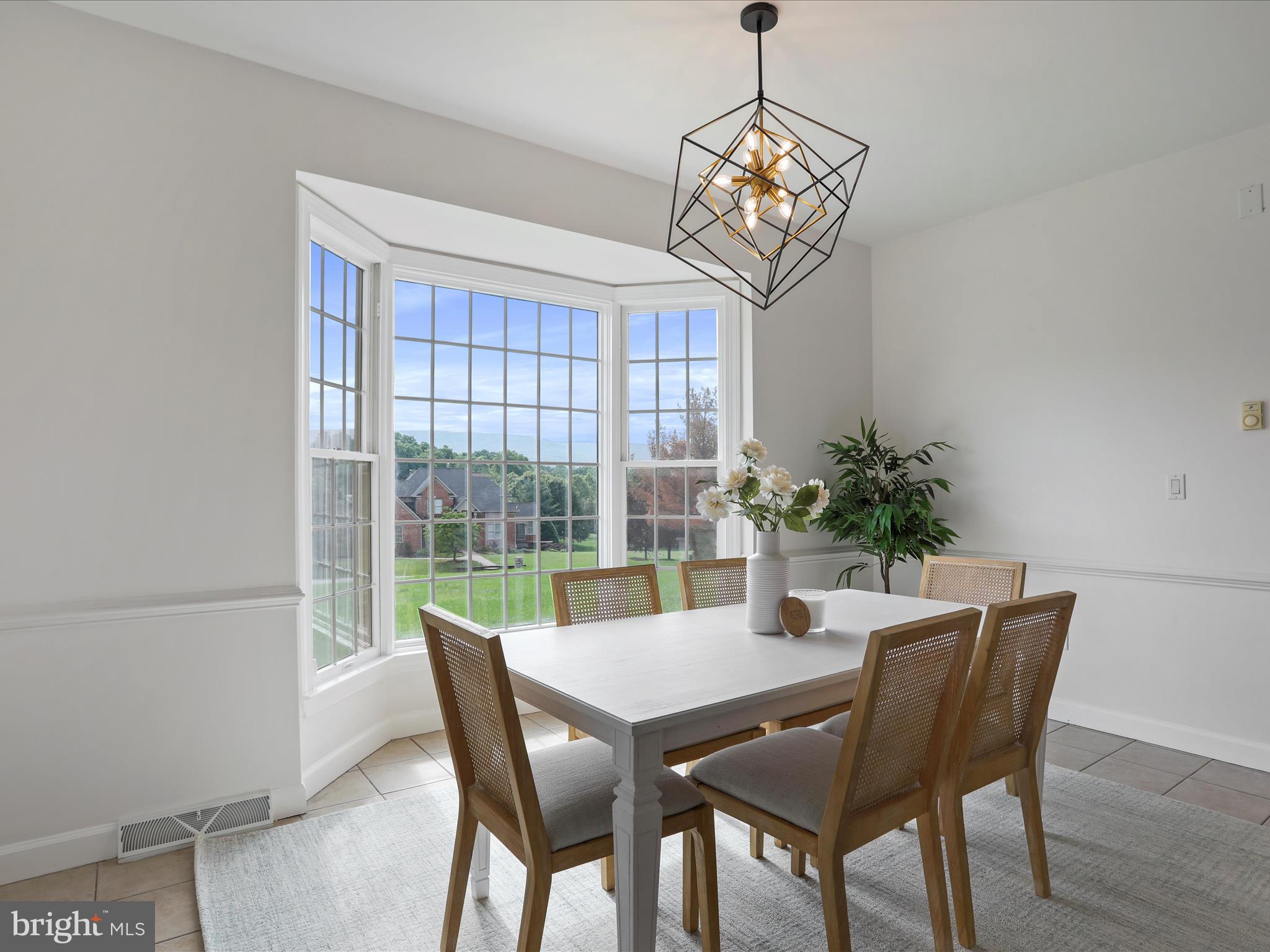 PEMBERTON - Residential