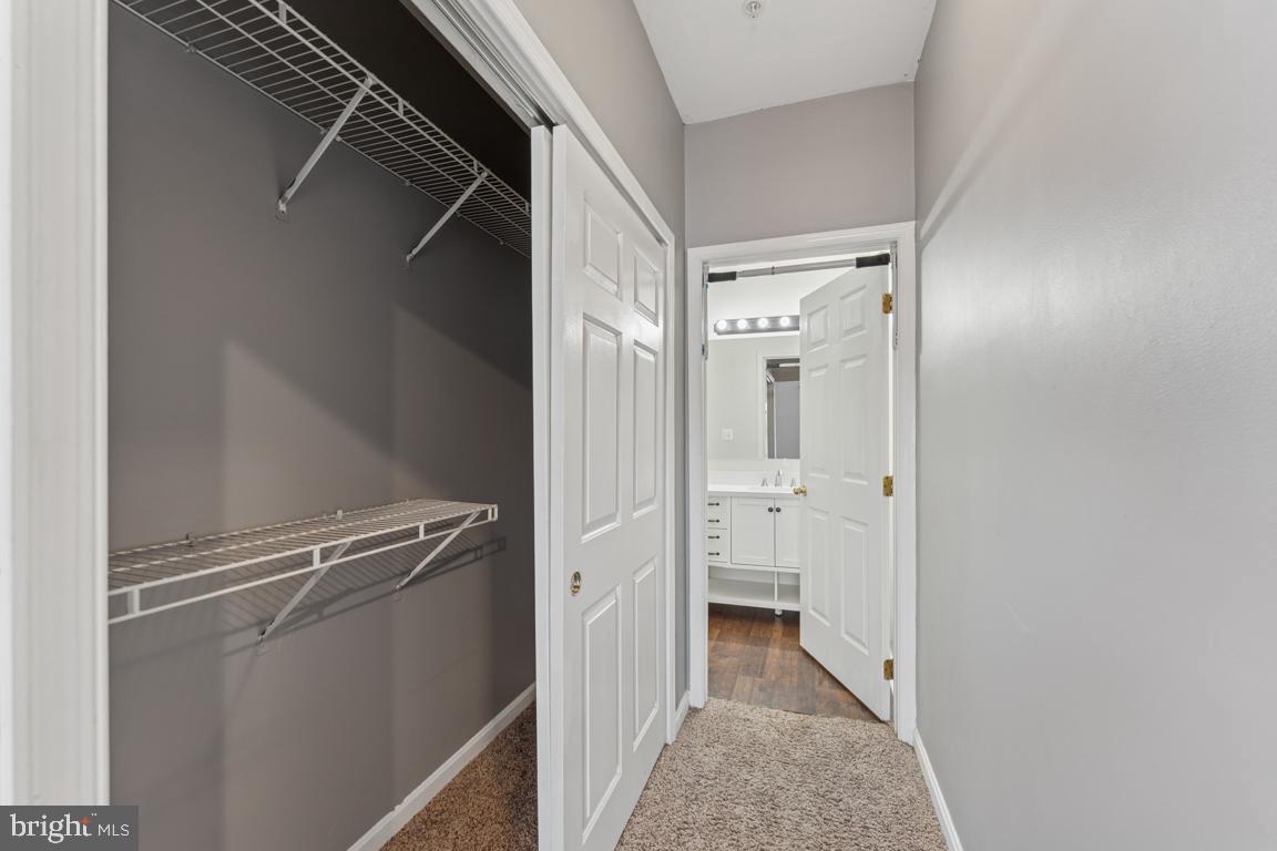 HOLLINGTON - Residential