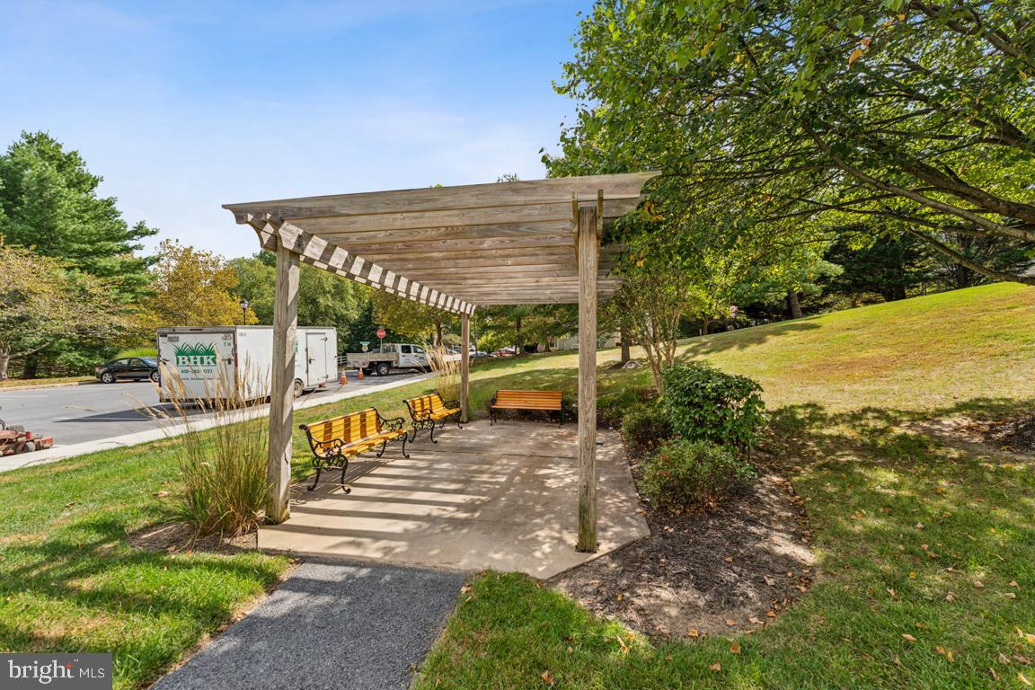 HOLLINGTON - Residential