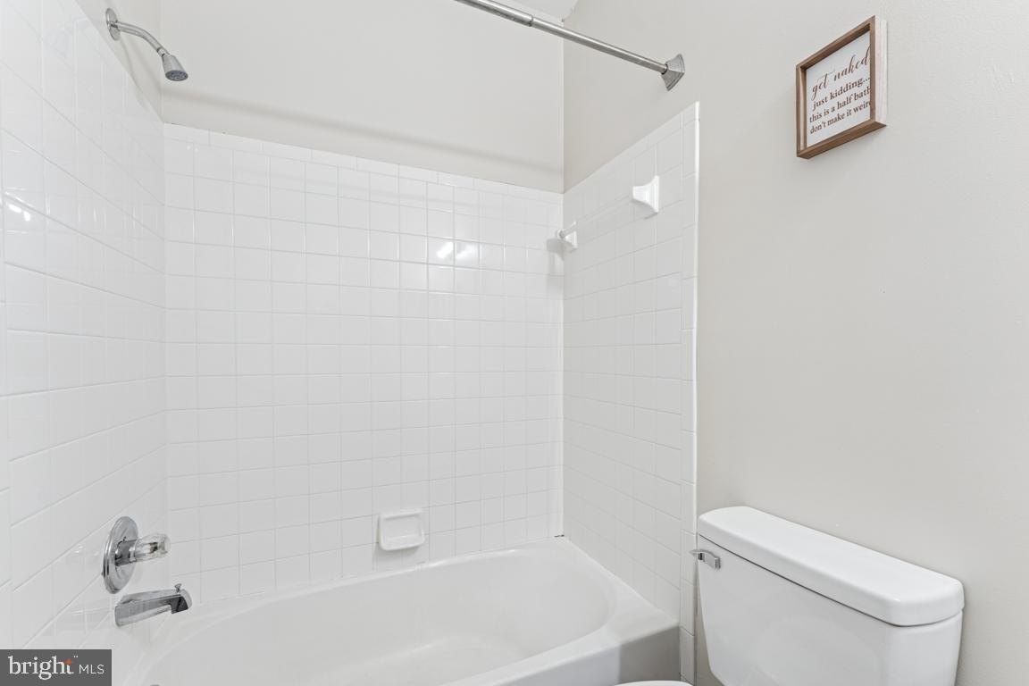 HOLLINGTON - Residential