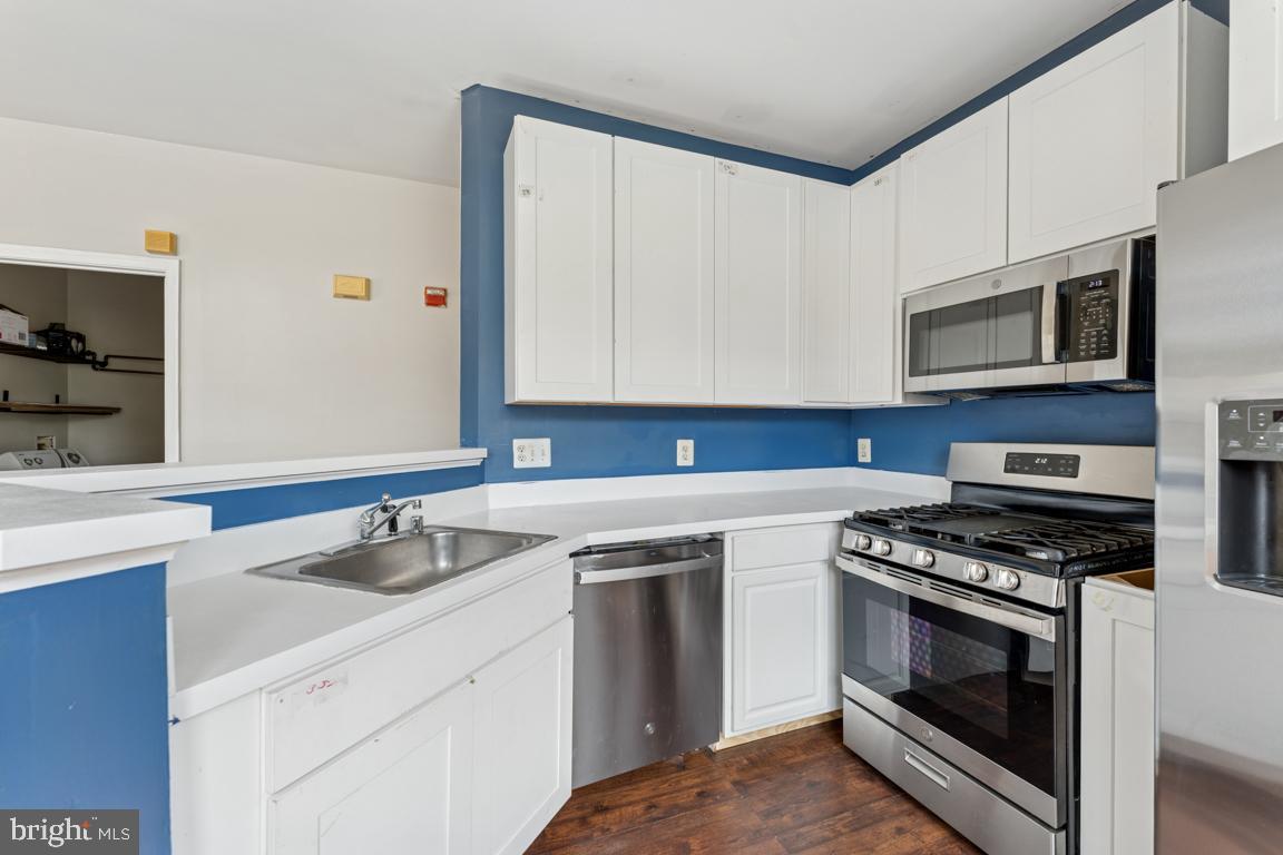 HOLLINGTON - Residential