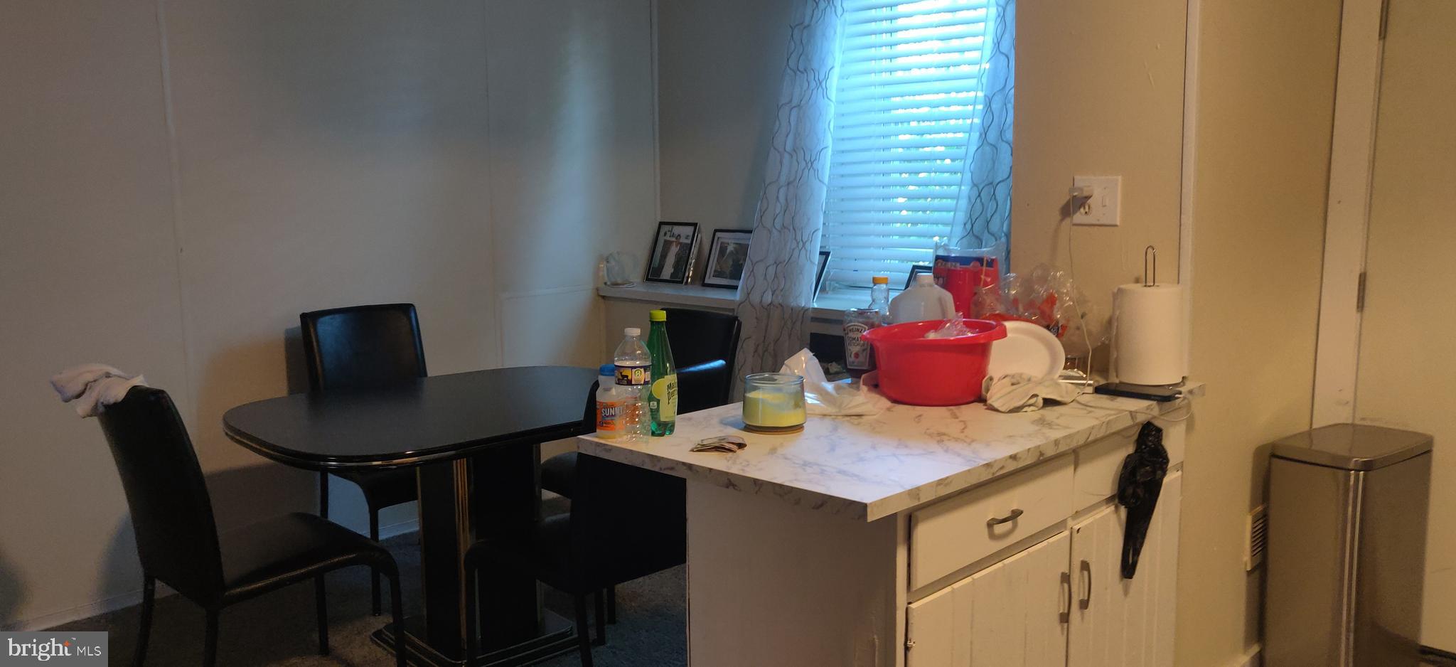 ELMWOOD PARK - Residential