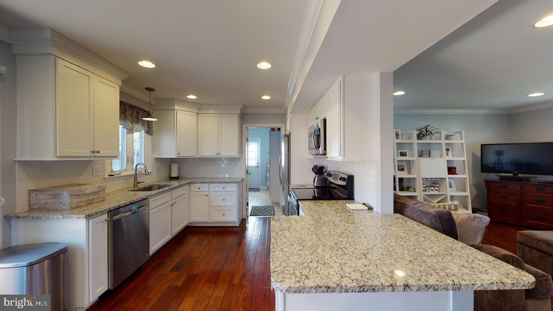 YORKTOWN AT BELAIR - Residential