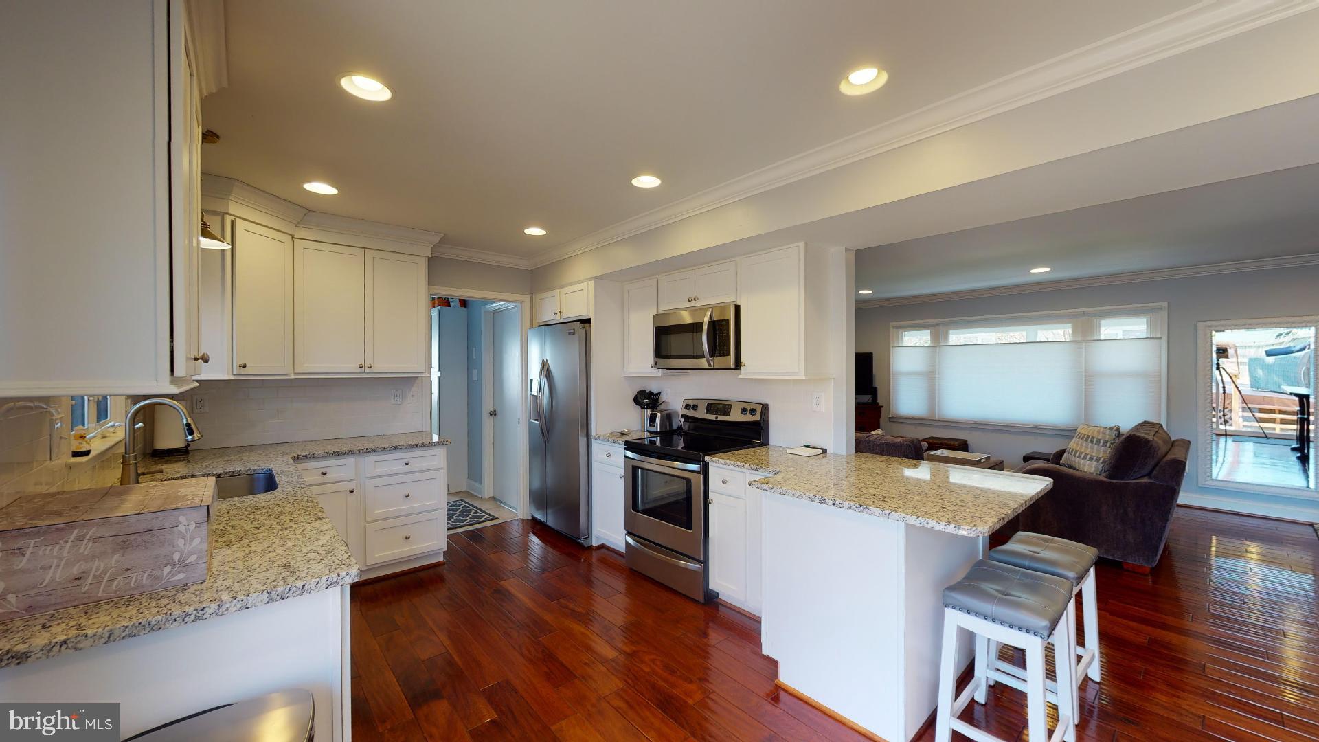 YORKTOWN AT BELAIR - Residential