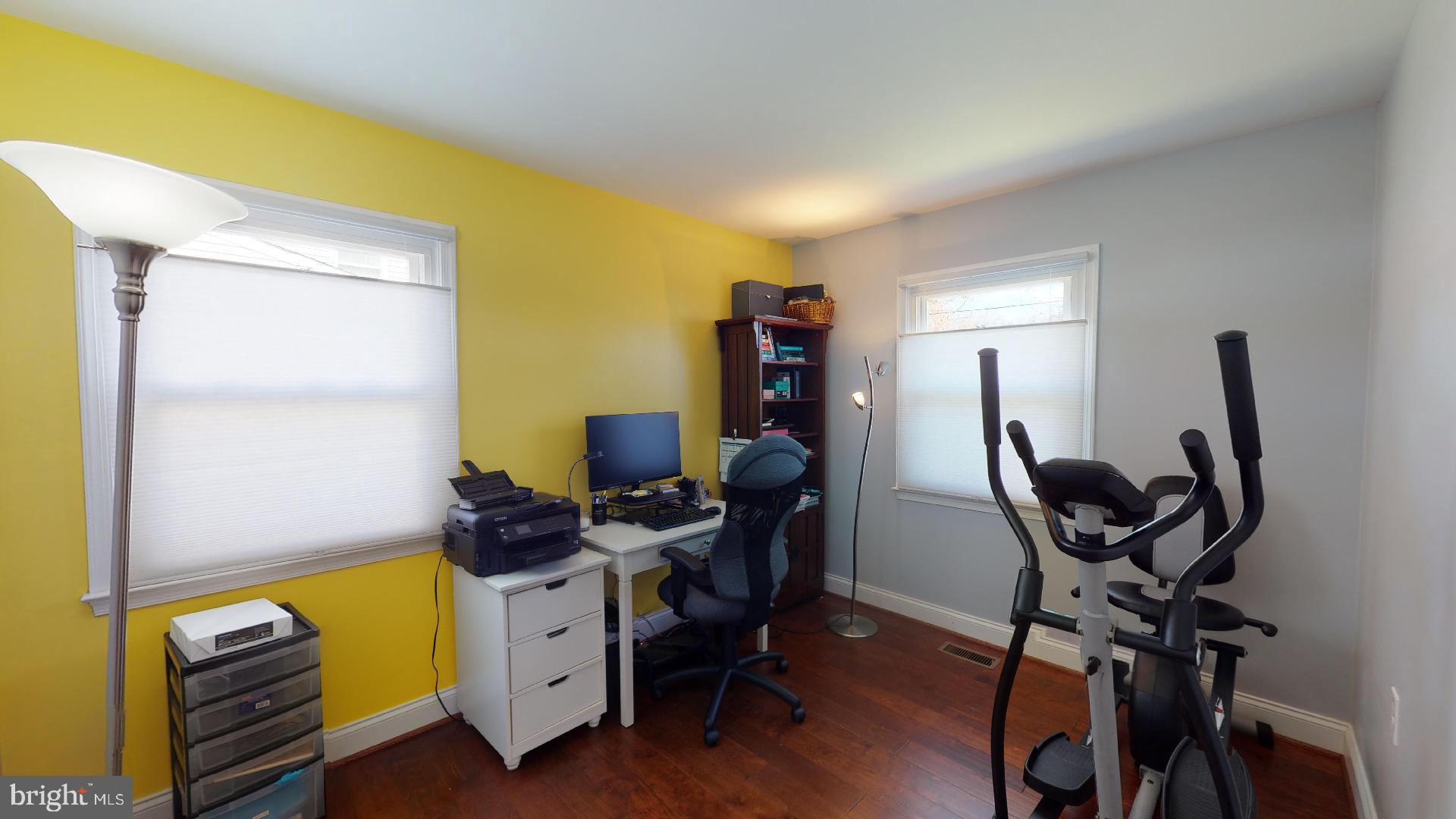 YORKTOWN AT BELAIR - Residential