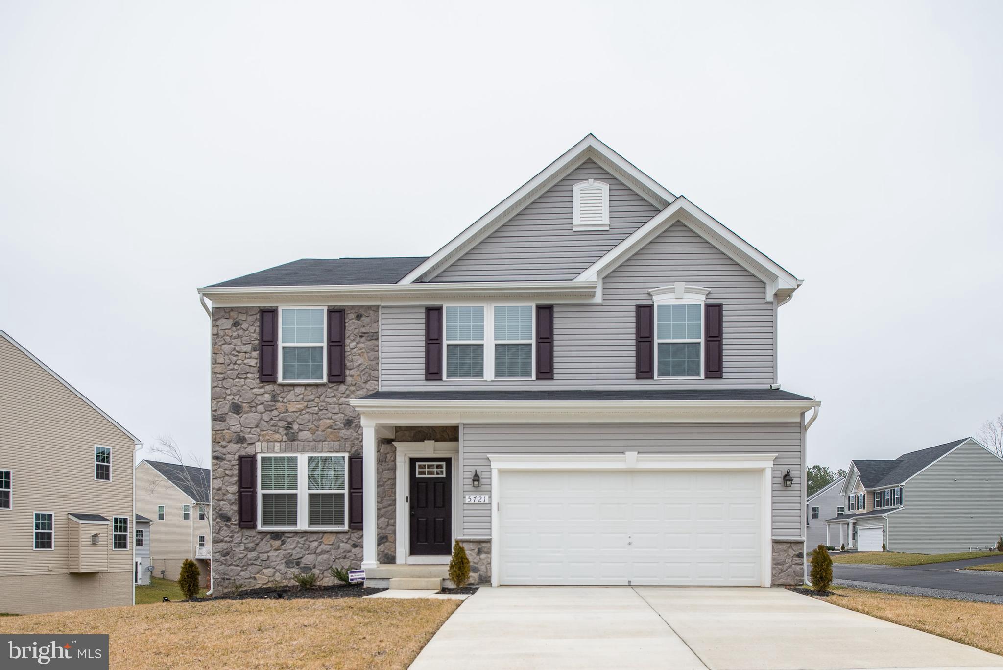 LEES PARKE - Residential