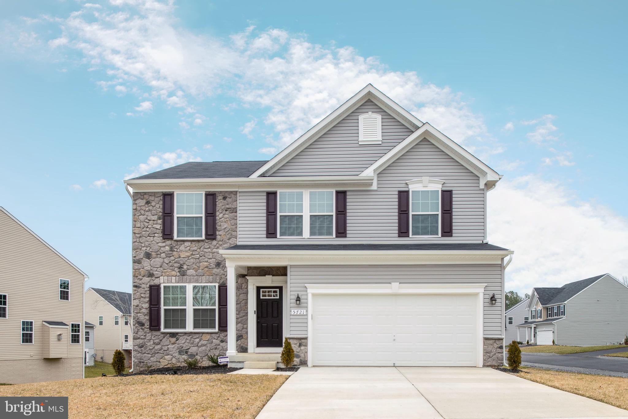 LEES PARKE - Residential