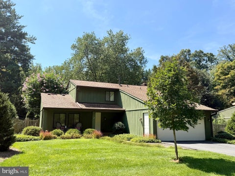 Homes For Sale - 11620 Happy Choice Lane<br/> NORTH POTOMAC, MD 20878
