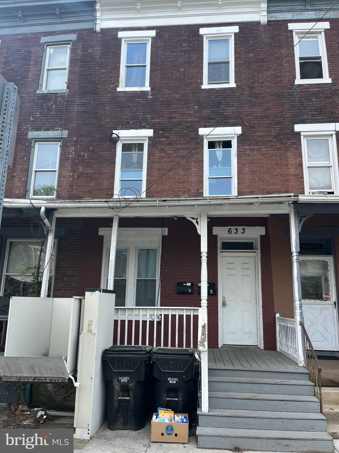 CALL OWNER DIRECTLY FOR FURTHER INFORMATION
**OUT OF RESPECT FOR TENANTS, NO SHOWINGS WILL BE SCHEDULED WITHOUT AN LOI AND PROOF OF FUNDS.