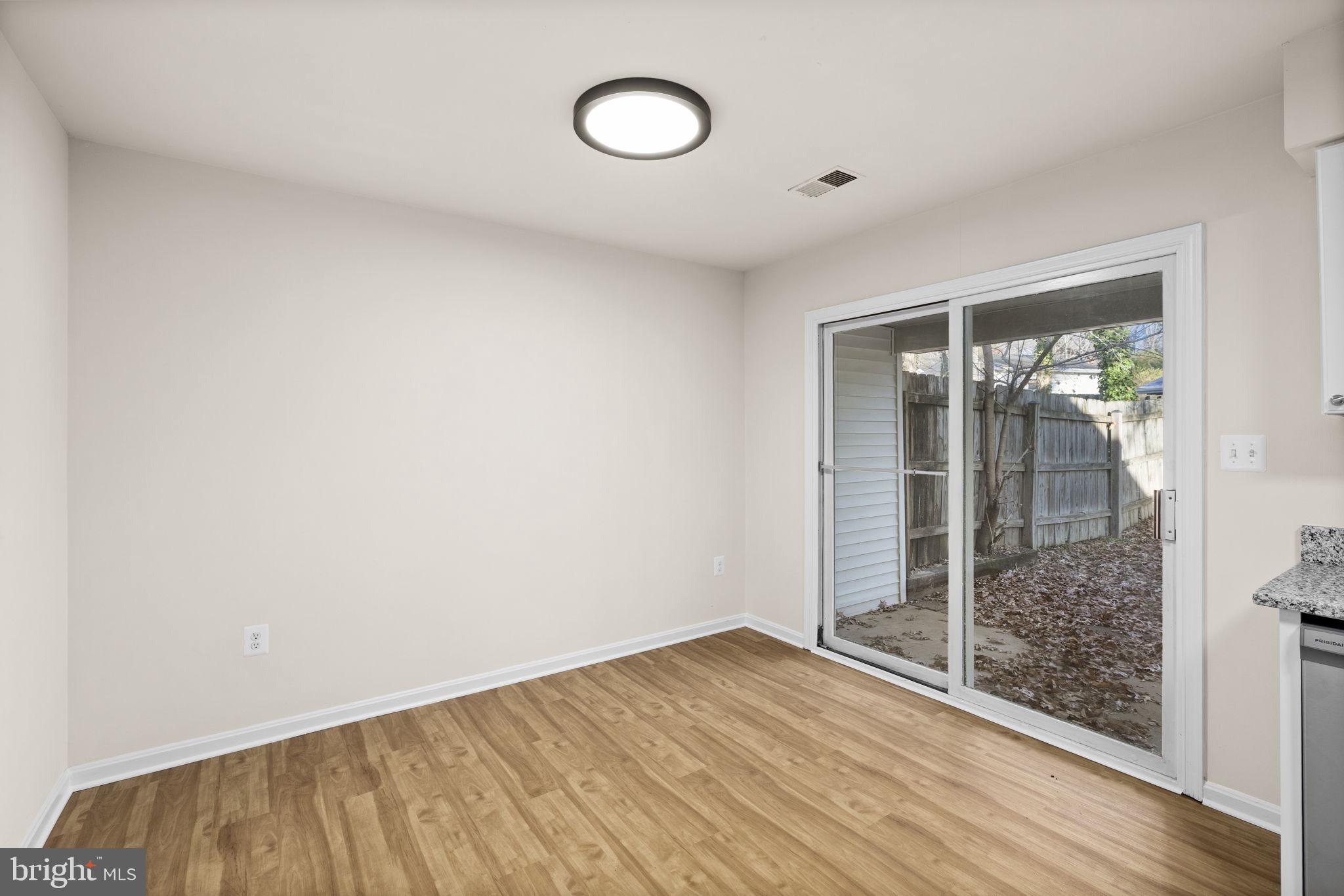 OLDE GREENWICH - Residential