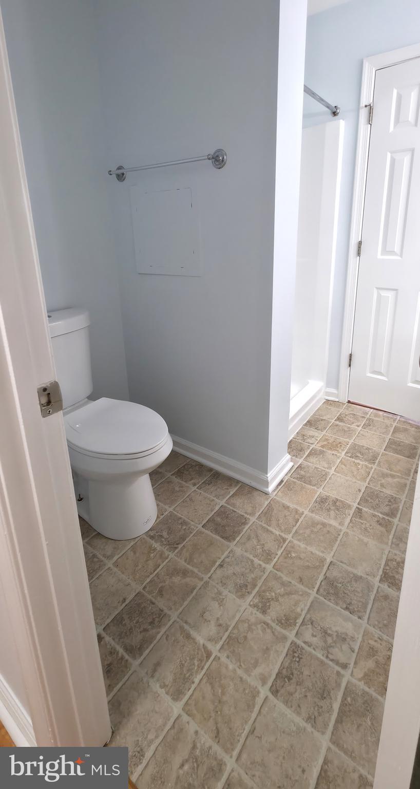 CEDAR LEE CONDOMINIUM - Residential