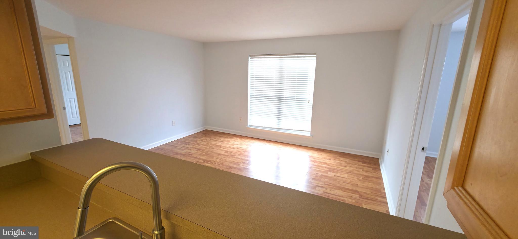 CEDAR LEE CONDOMINIUM - Residential