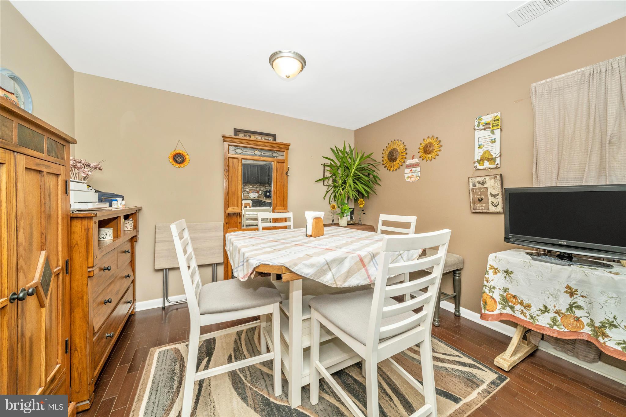 BRUNSWICK HEIGHTS - Residential