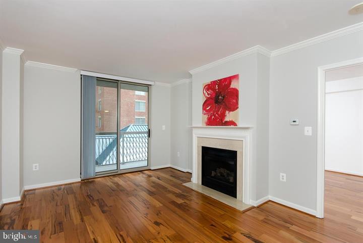 VIRGINIA SQUARE - Residential Lease