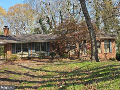 11223 COUNTRY ROAD DUNKIRK MD 20754