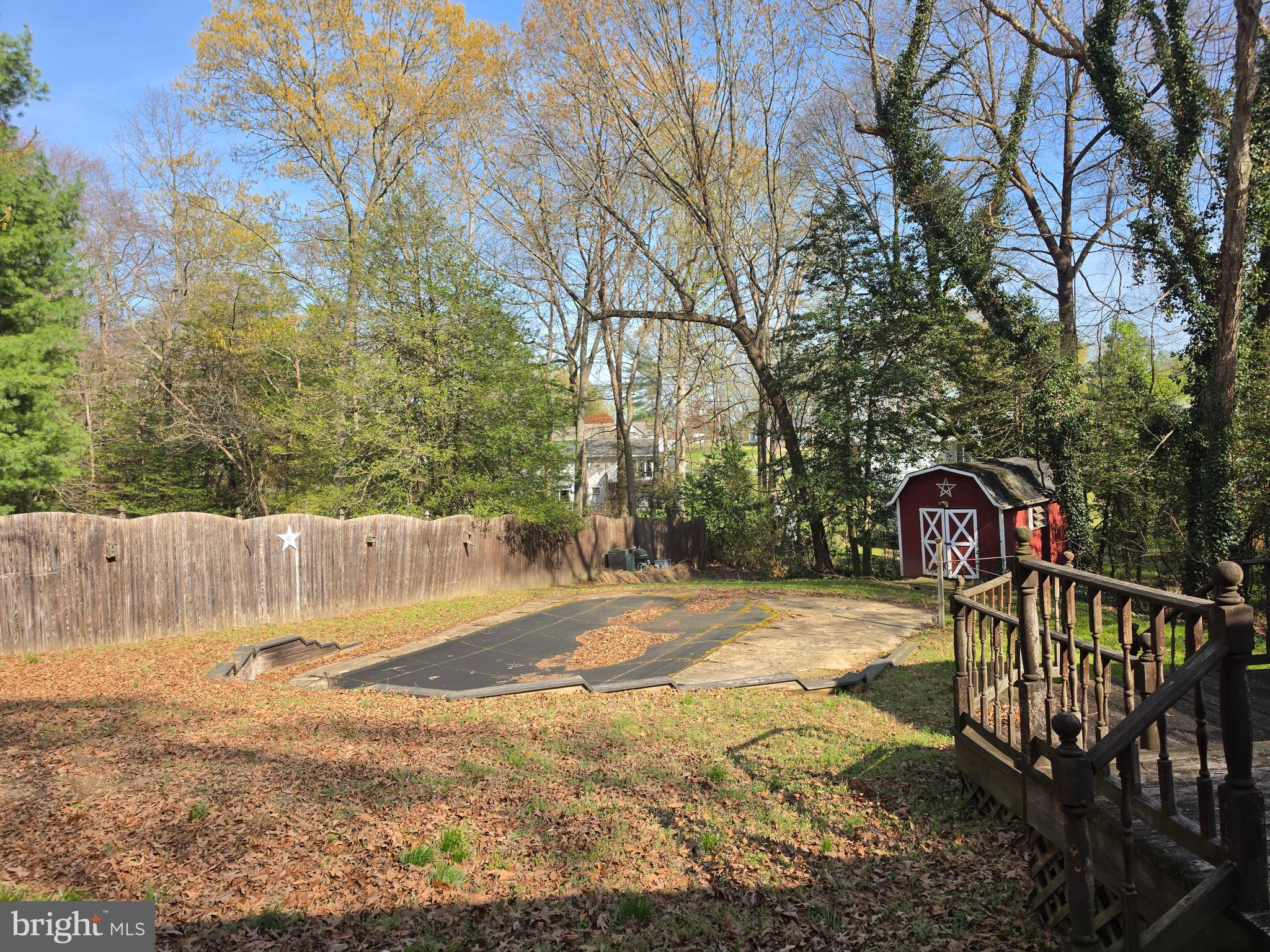 LAKEWOOD - Residential