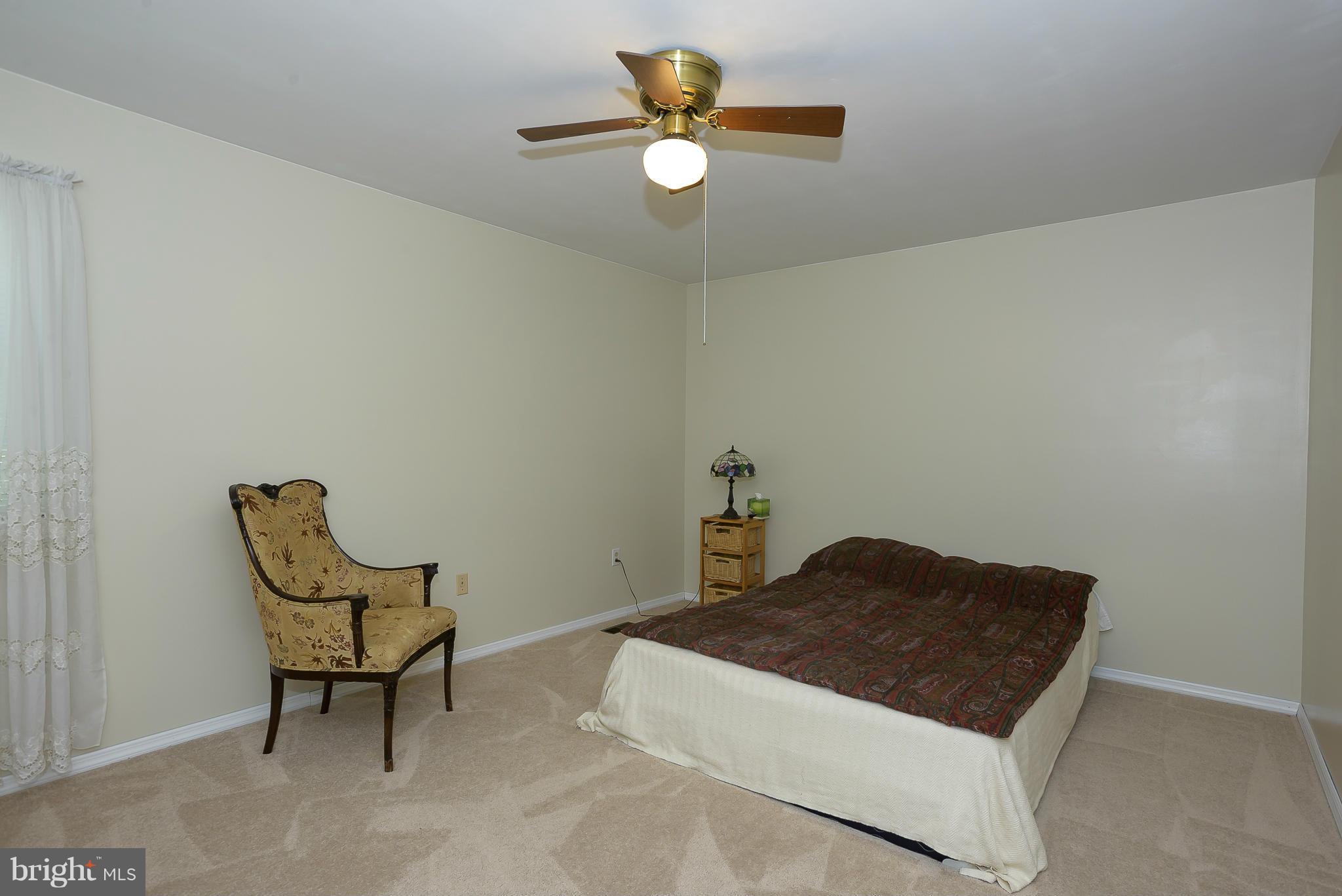 SPRIGGS COVE - Residential