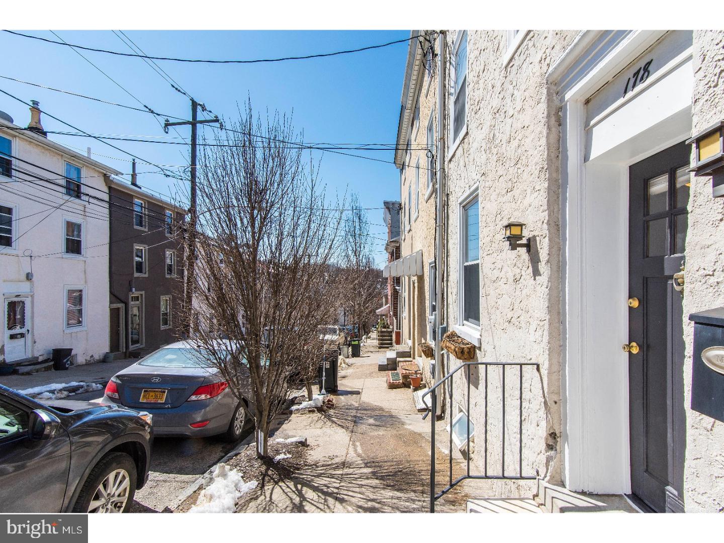 MANAYUNK - Residential Lease