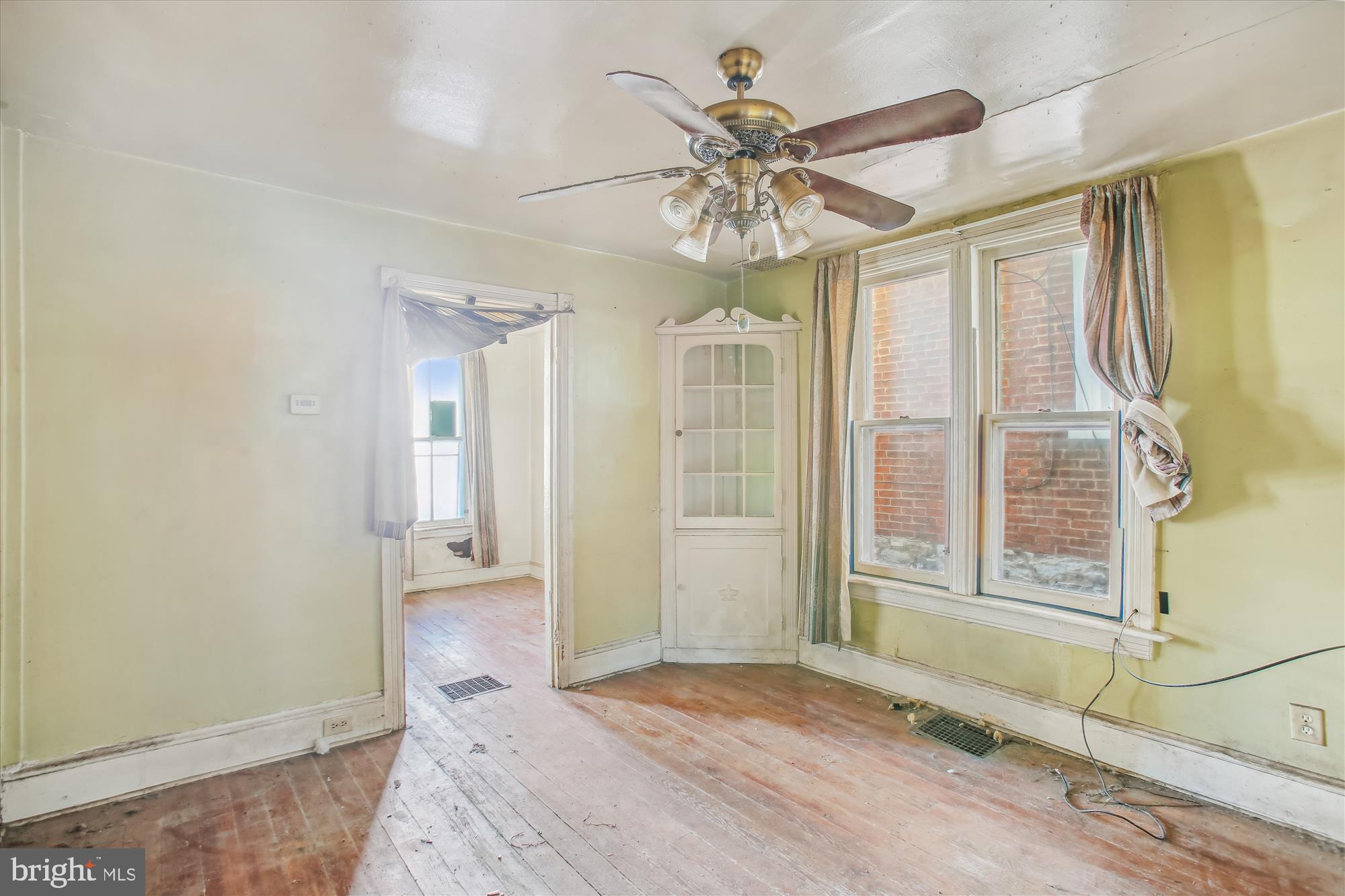 HAGERSTOWN - Residential