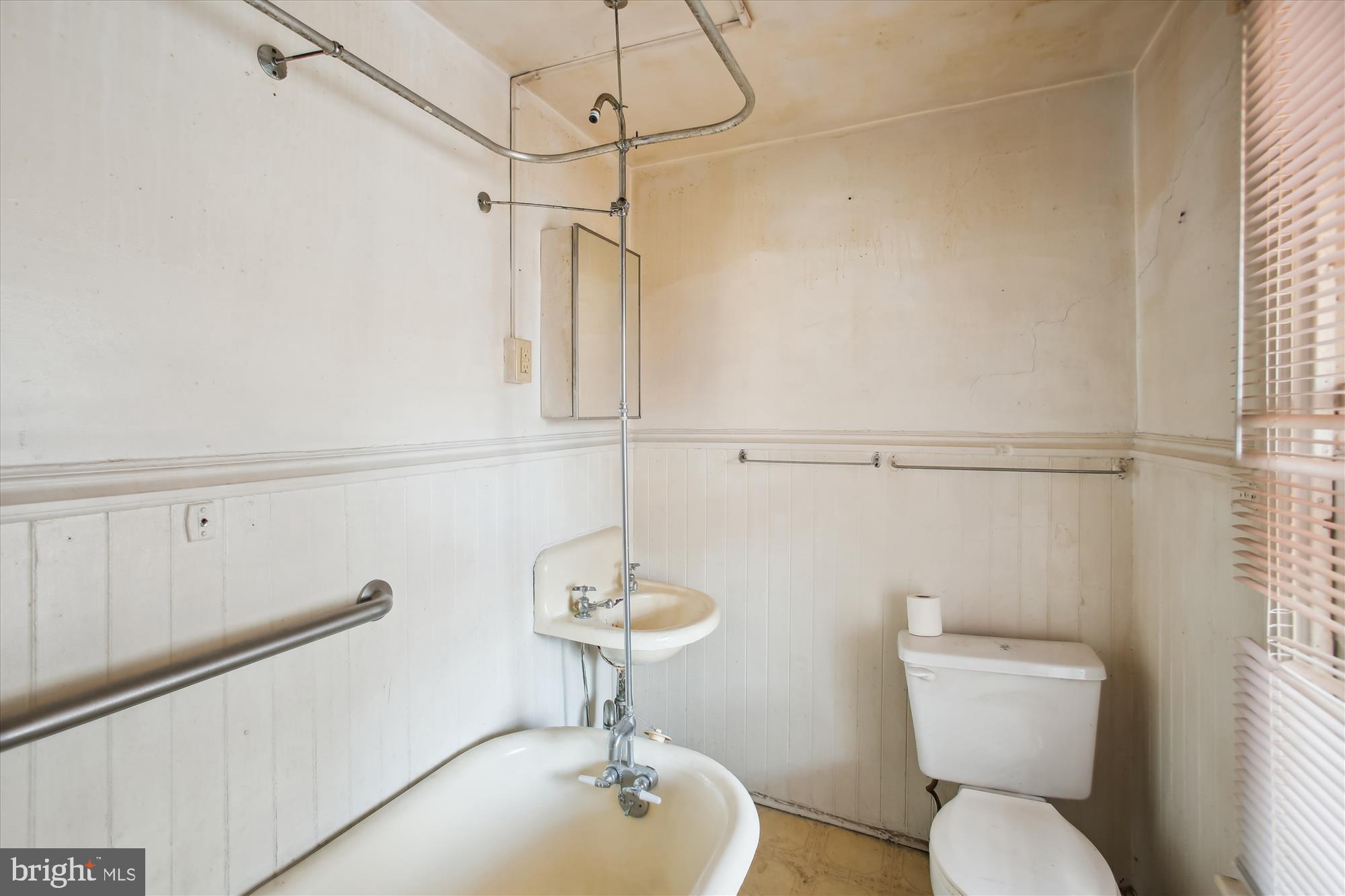 HAGERSTOWN - Residential