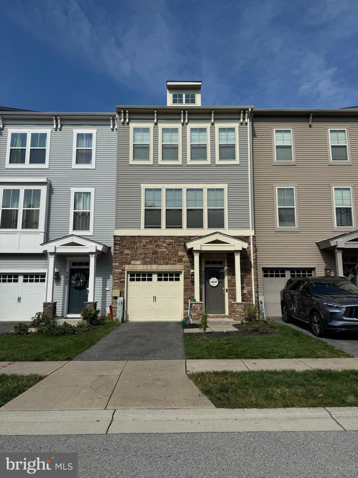 TANYARD COVE - Residential Lease