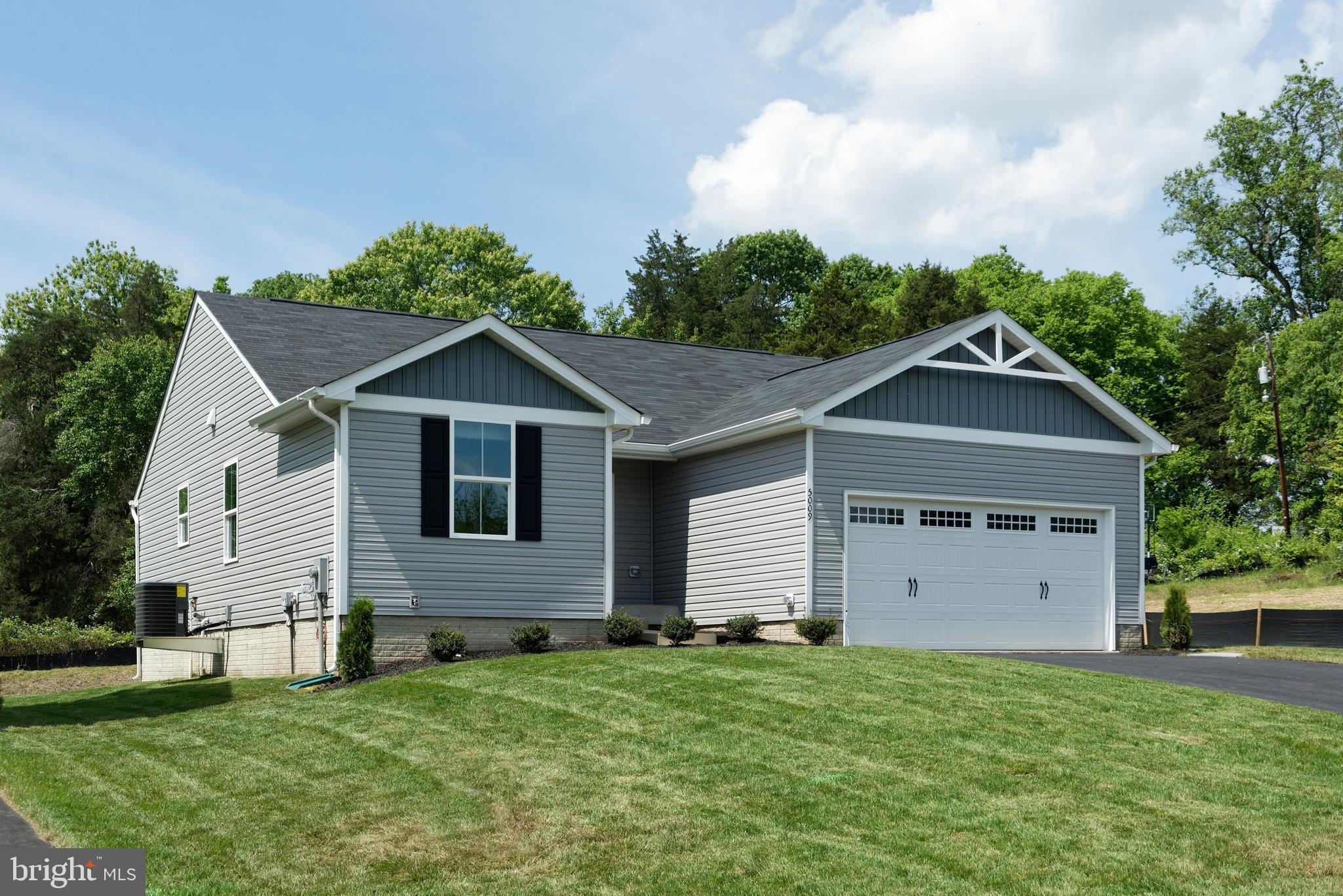 RIDGELY FOREST - Residential