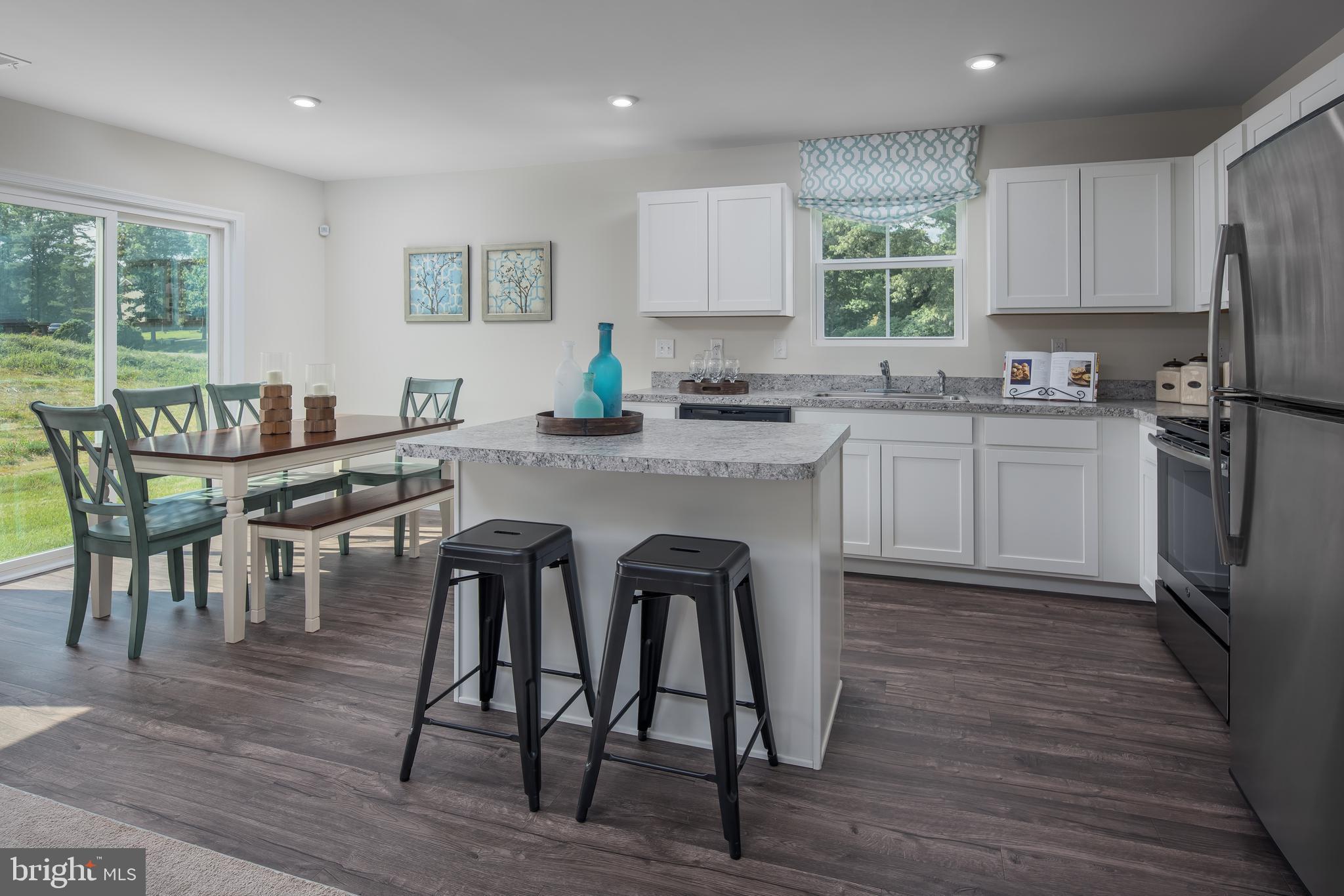 RIDGELY FOREST - Residential