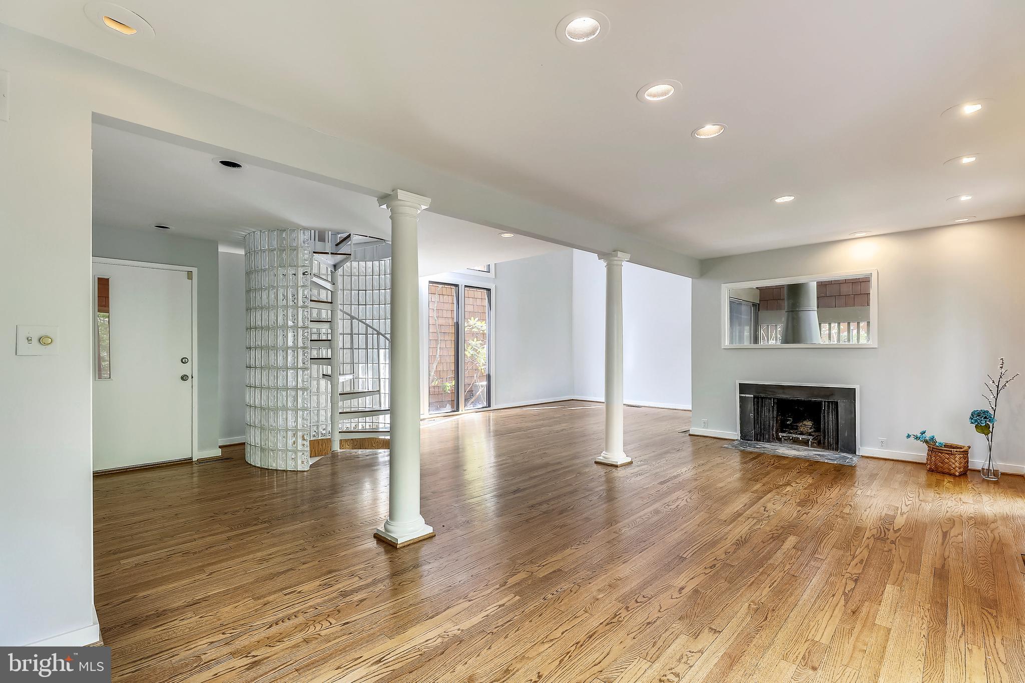 HARPERS CHOICE - Residential