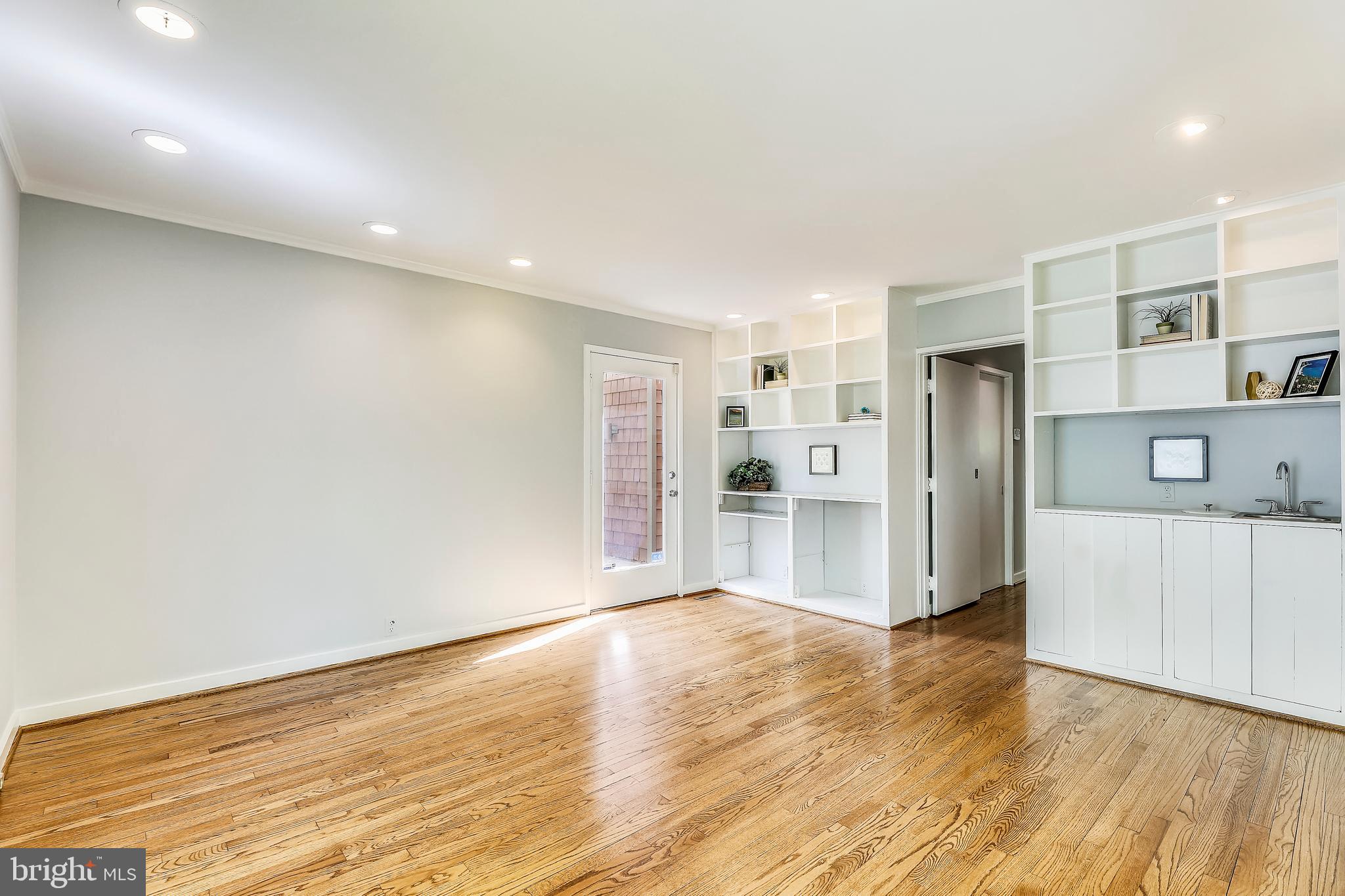 HARPERS CHOICE - Residential