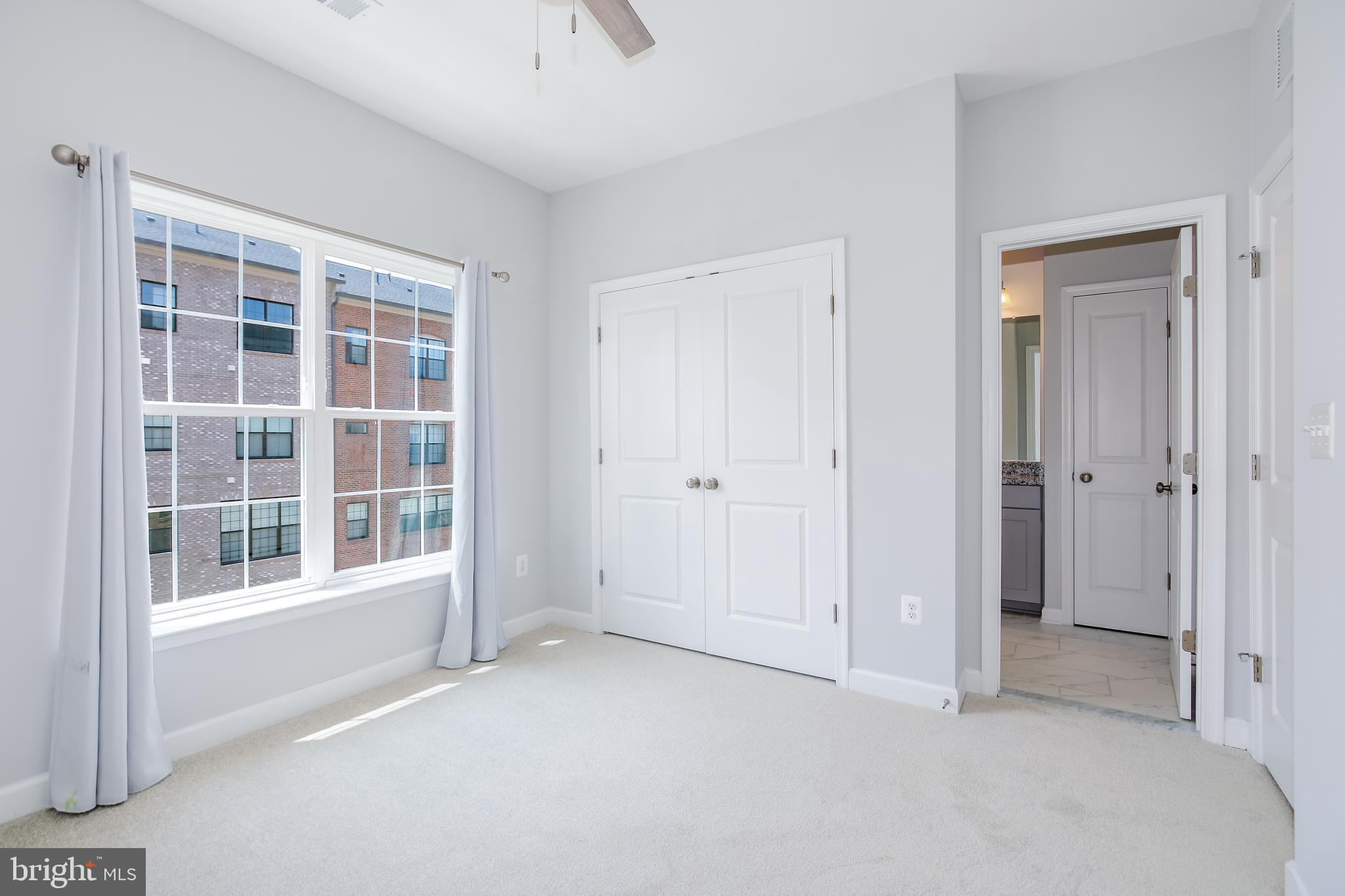 POTOMAC OVERLOOK CONDO - Residential