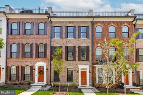 620 Leigh Way, Oxon Hill, MD MLS: MDPG2148504