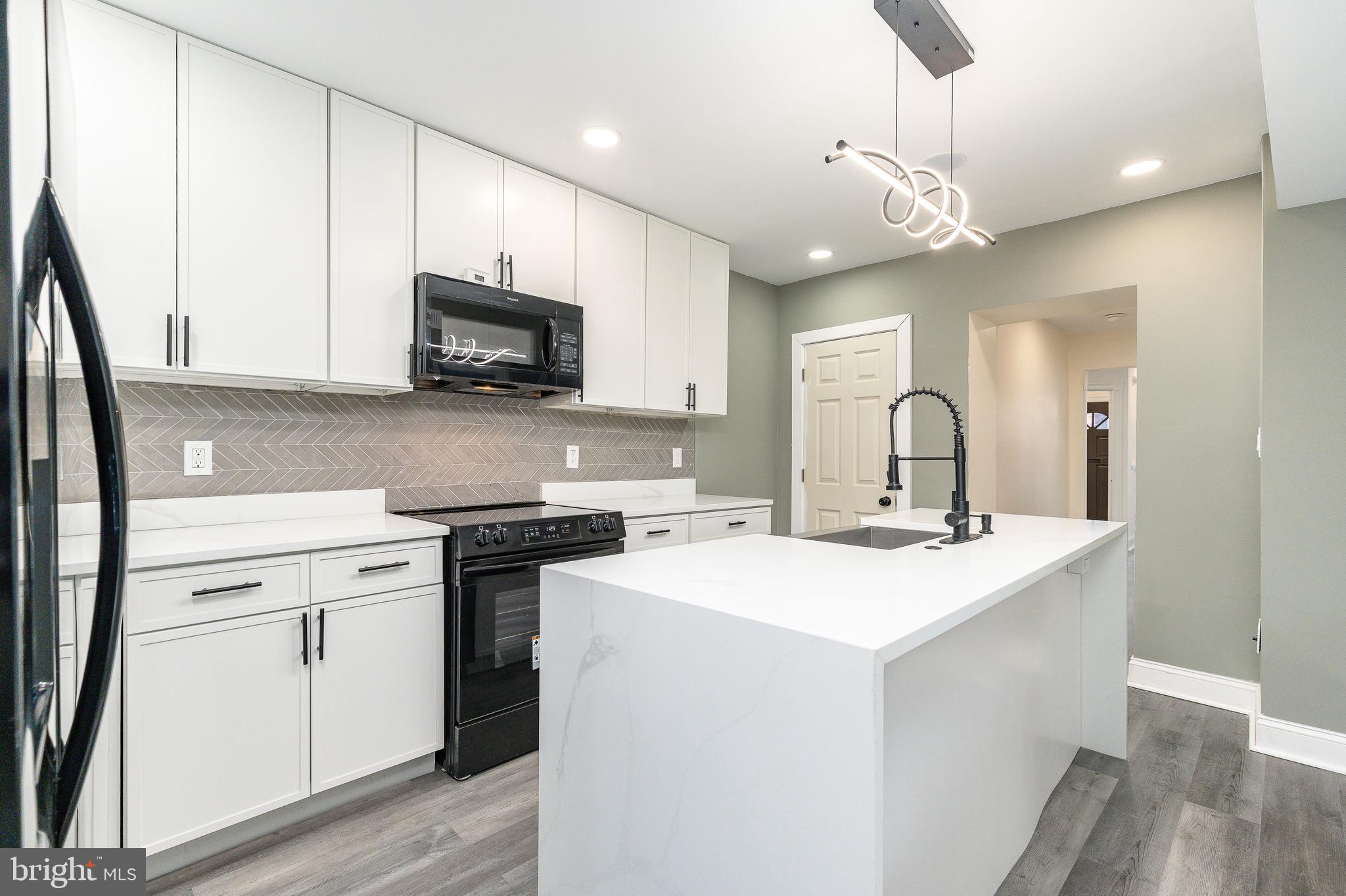 GERMANTOWN (WEST) - Residential