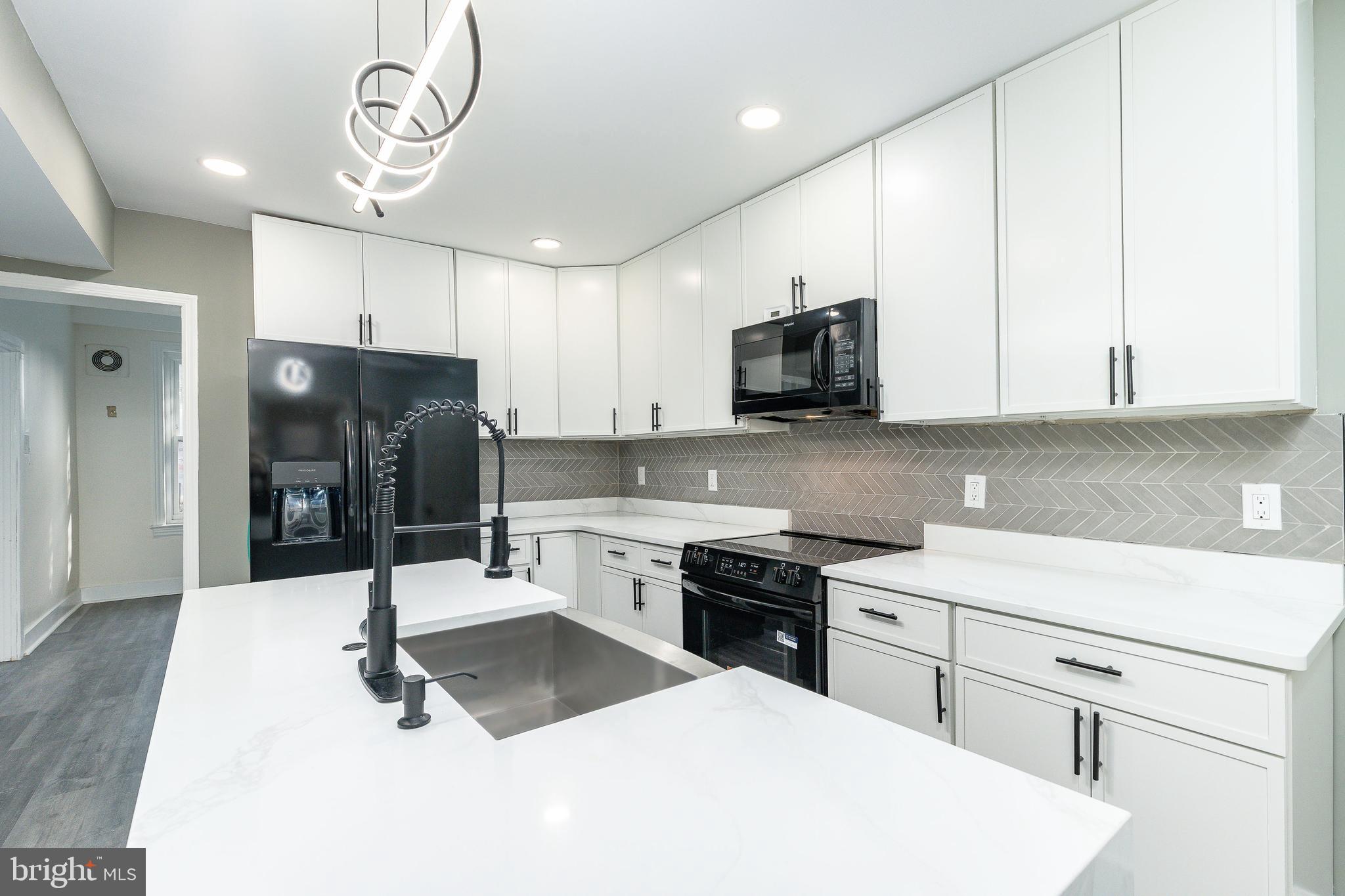 GERMANTOWN (WEST) - Residential