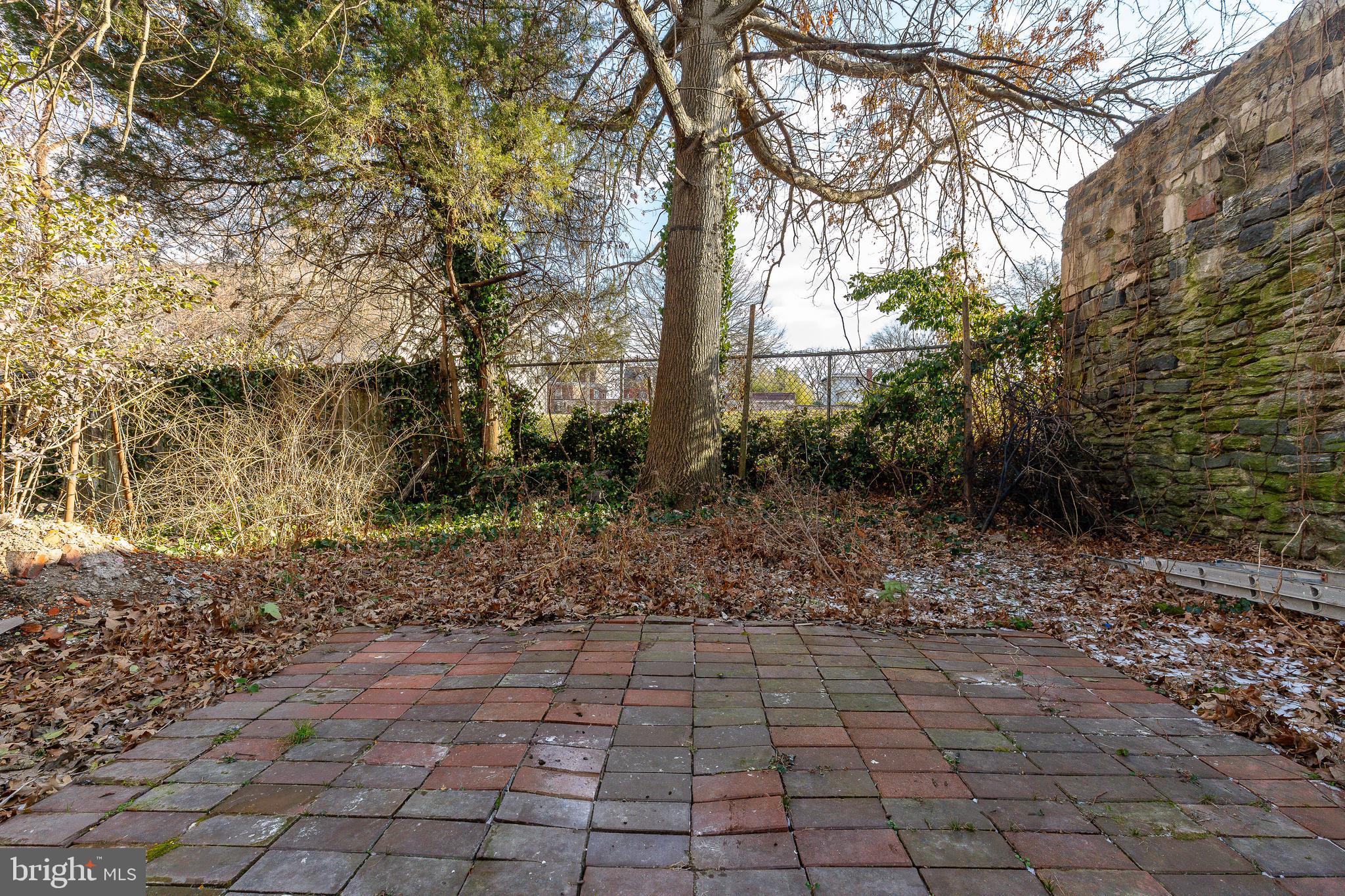 GERMANTOWN (WEST) - Residential