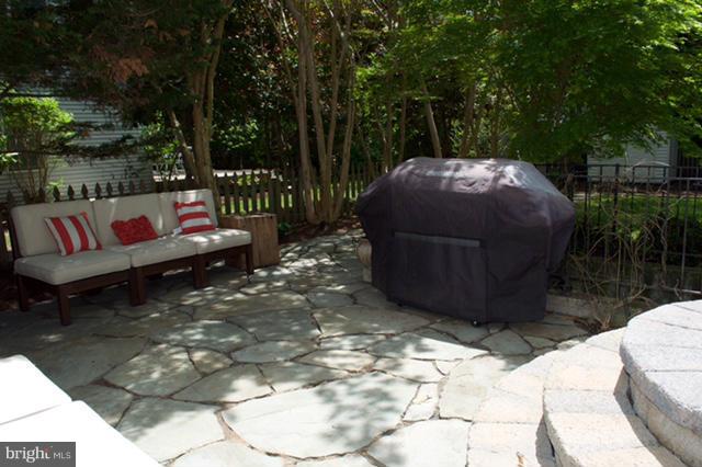 STEWARTS LANDING - Residential Lease