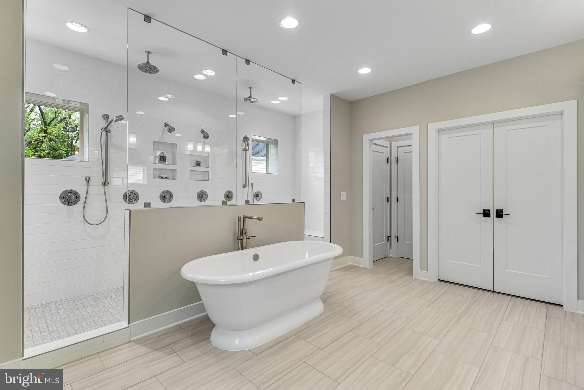 LITTLE VIENNA ESTATES - Residential