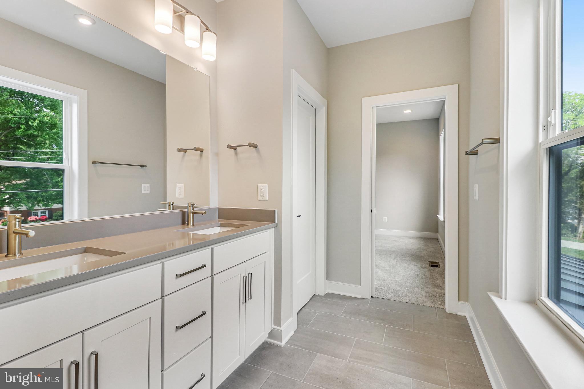 LITTLE VIENNA ESTATES - Residential