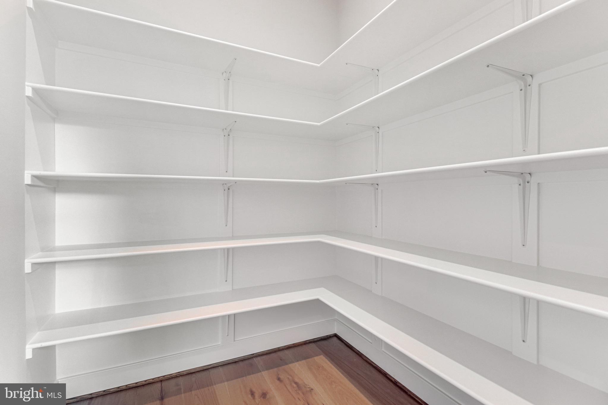 LITTLE VIENNA ESTATES - Residential