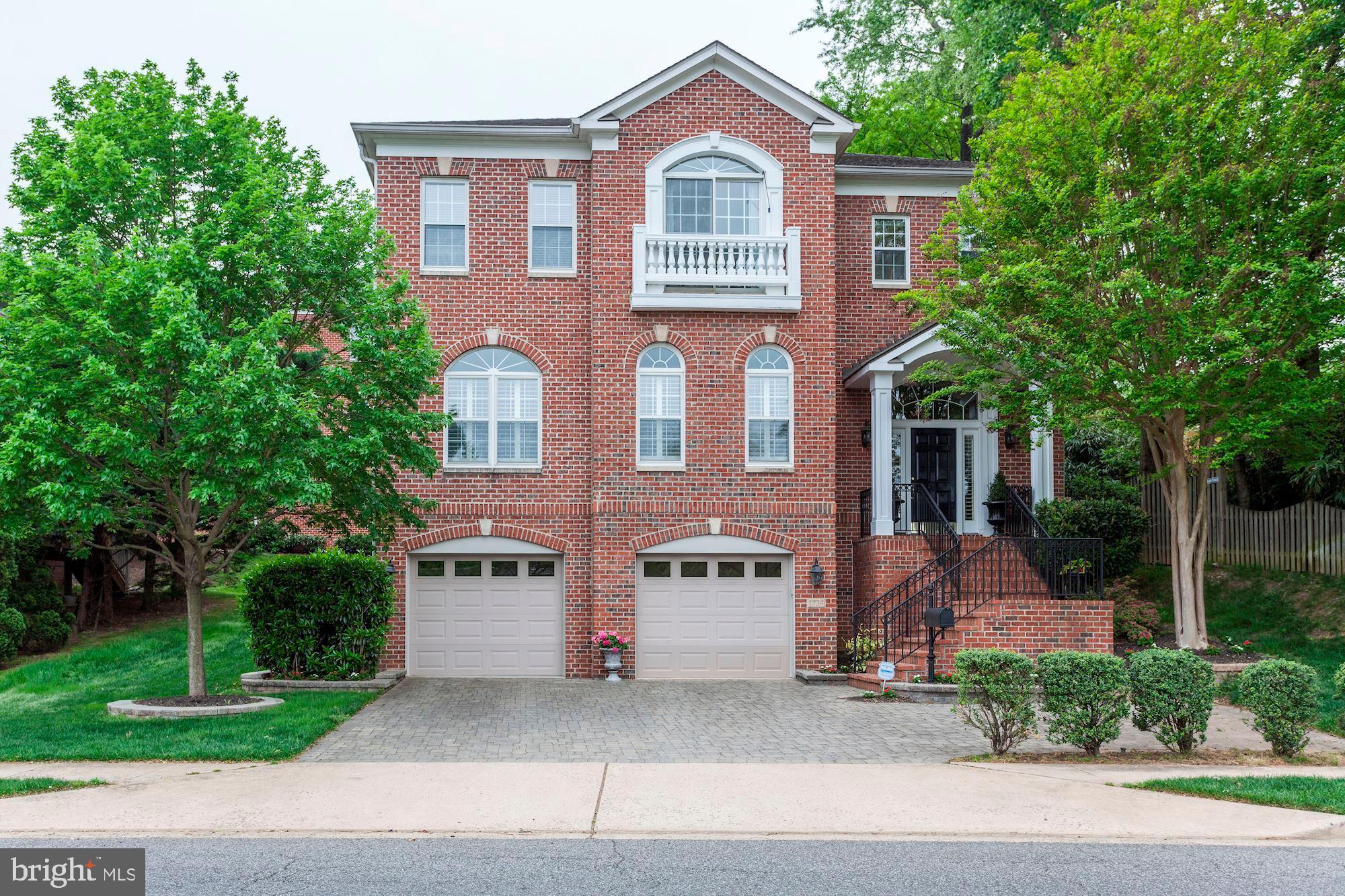 TARA MANOR - Residential