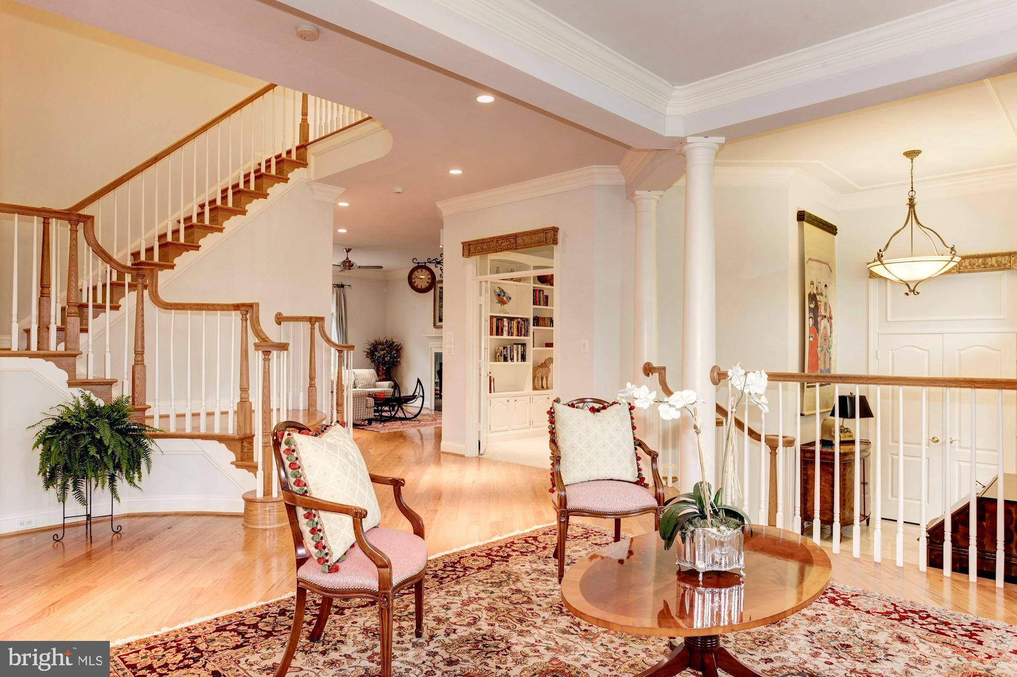 TARA MANOR - Residential