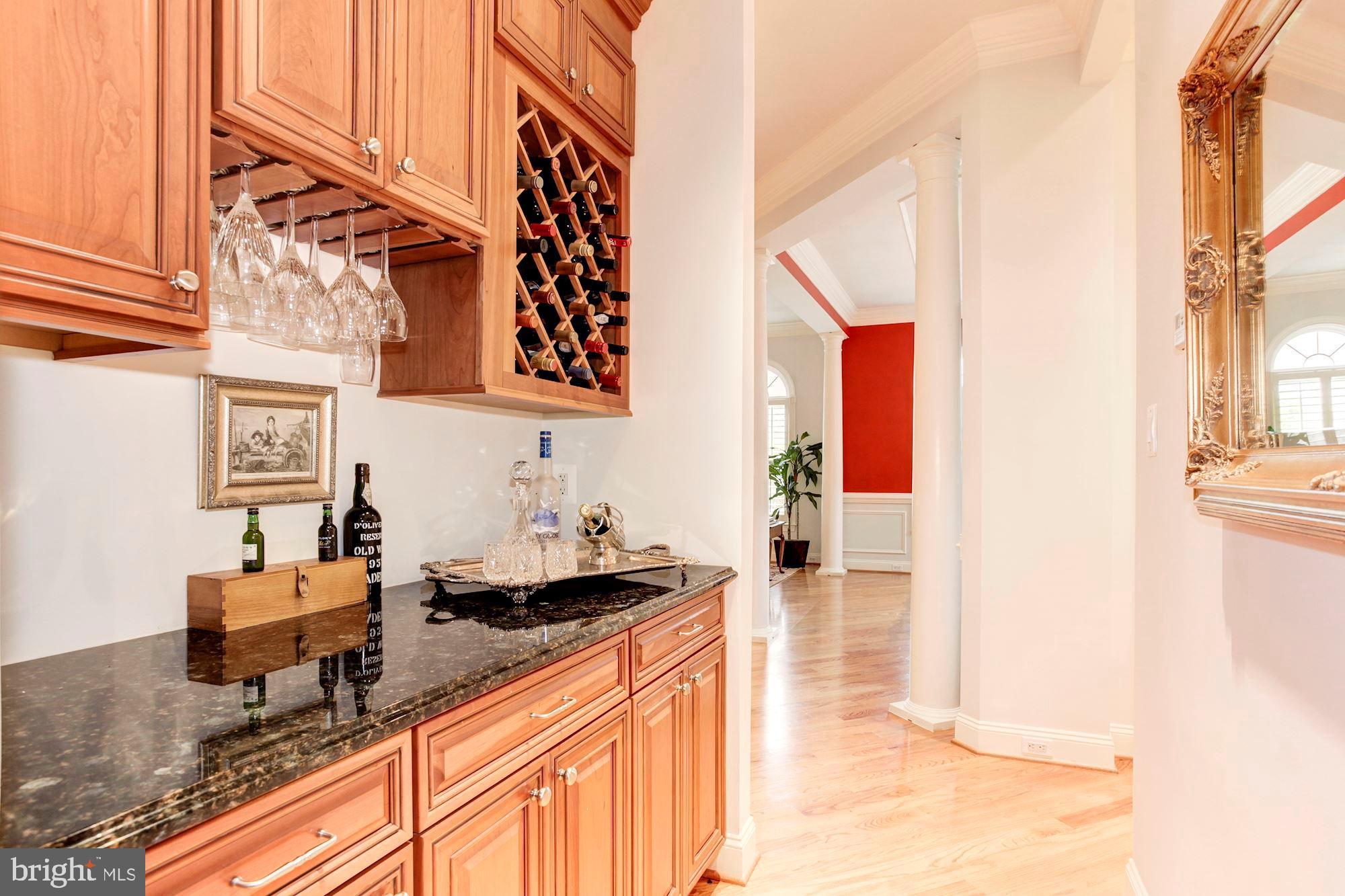 TARA MANOR - Residential