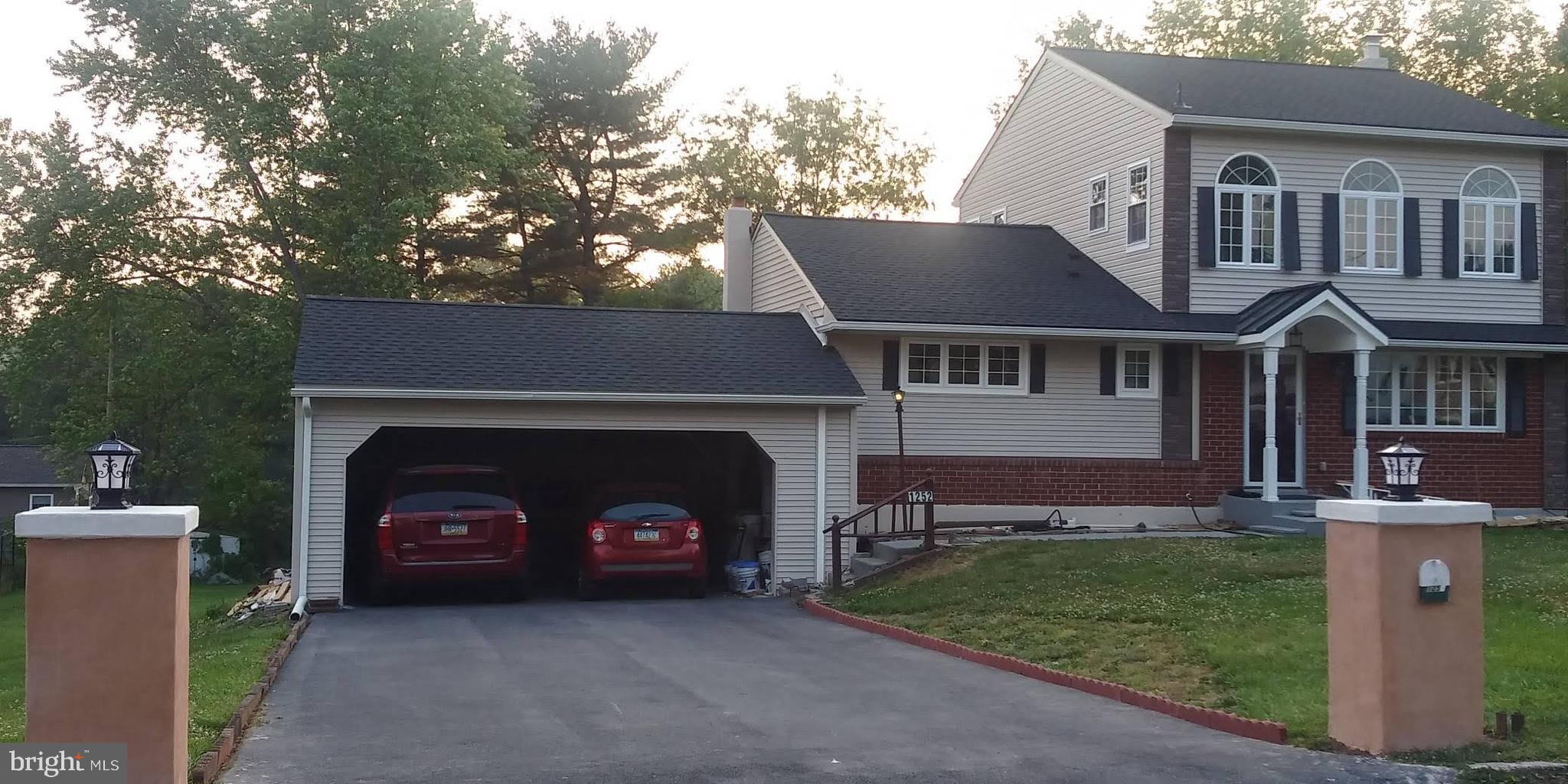 SUNSET GROVE - Residential